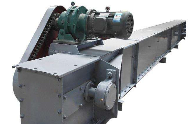 垂直或大傾斜布置，傾角 45°≤a≤90°。單臺(tái)設(shè)備的輸送高度≤30m