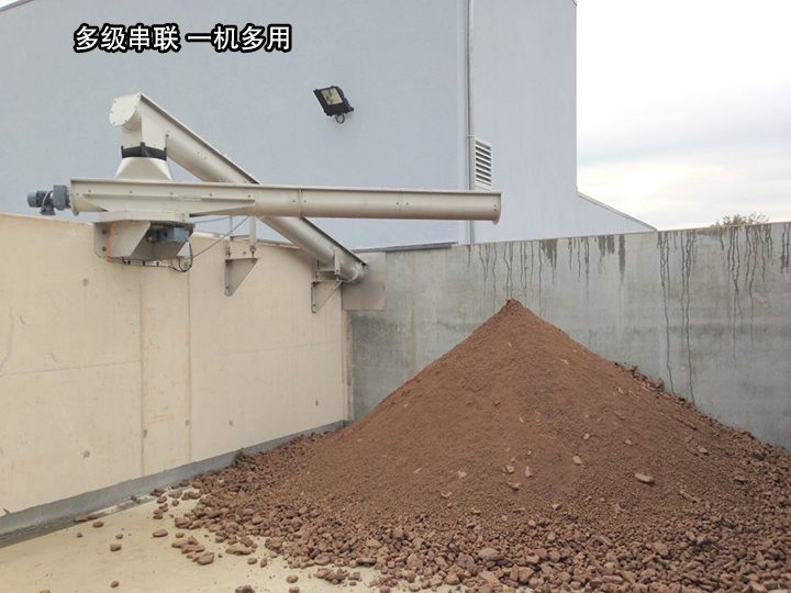 污泥輸送可多級串聯(lián)式安裝，超長間隔輸送物料